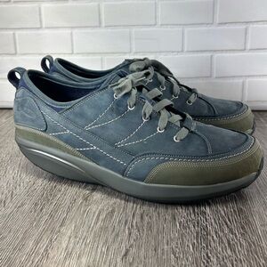 MBT MENS WALKING SHOES